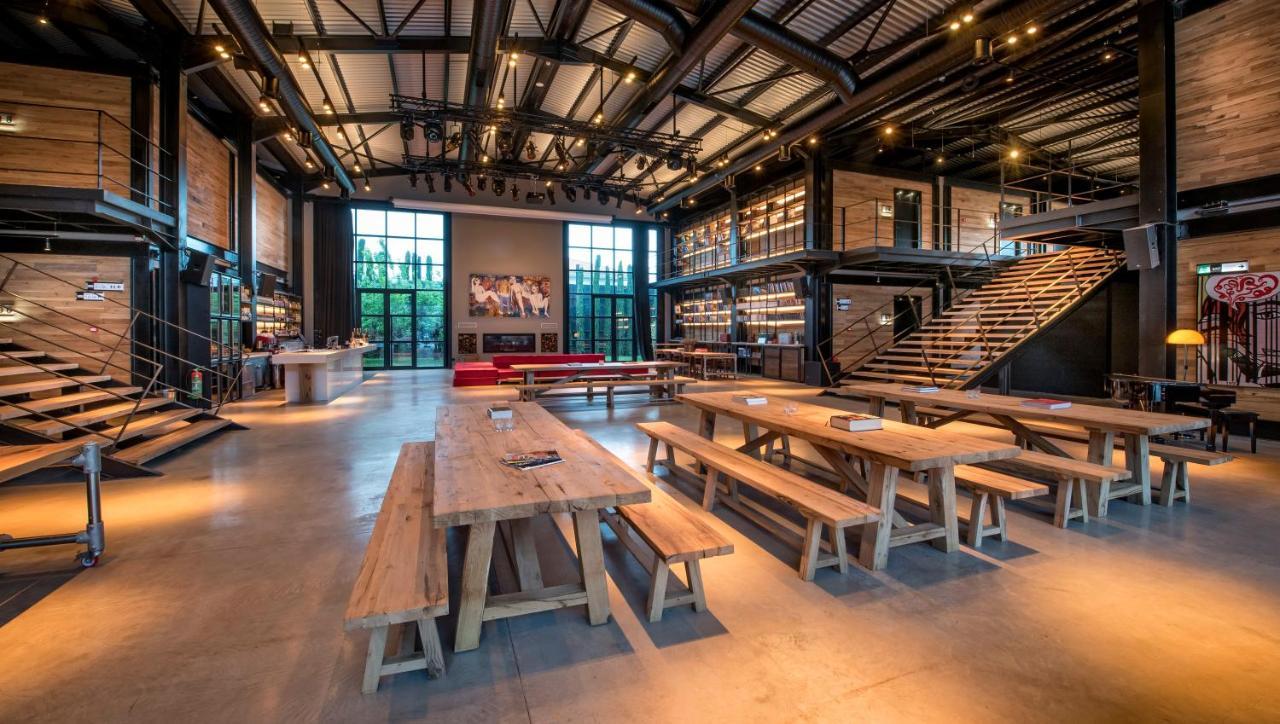 Warehouse By The Stay (Adults Only) Alacatı Bagian luar foto