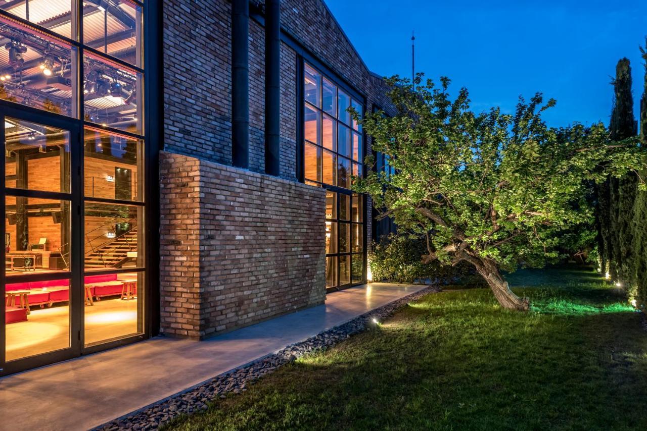 Warehouse By The Stay (Adults Only) Alacatı Bagian luar foto
