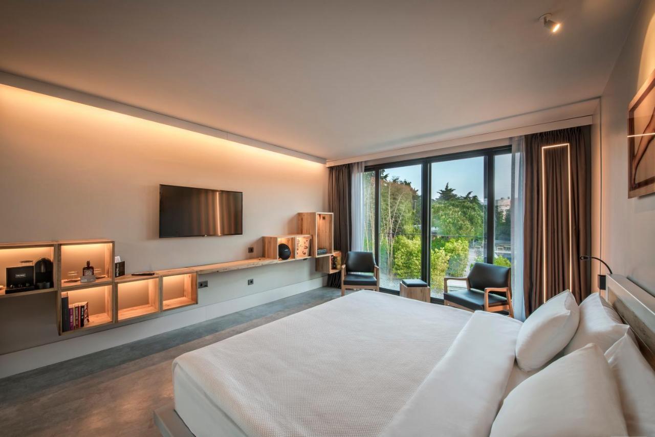 Warehouse By The Stay (Adults Only) Alacatı Bagian luar foto